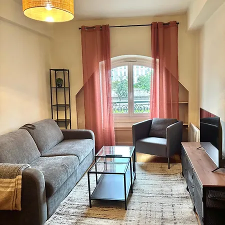 Appartement Authentique T2 A Perrache *
